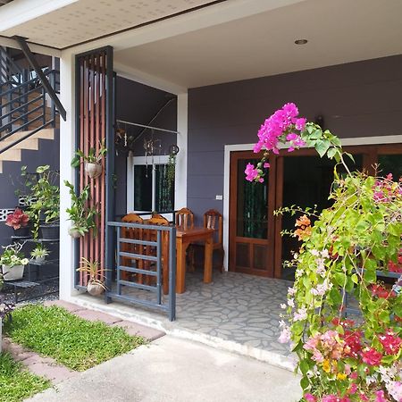 Palm Garden House Apartamento Ko Lanta Exterior foto